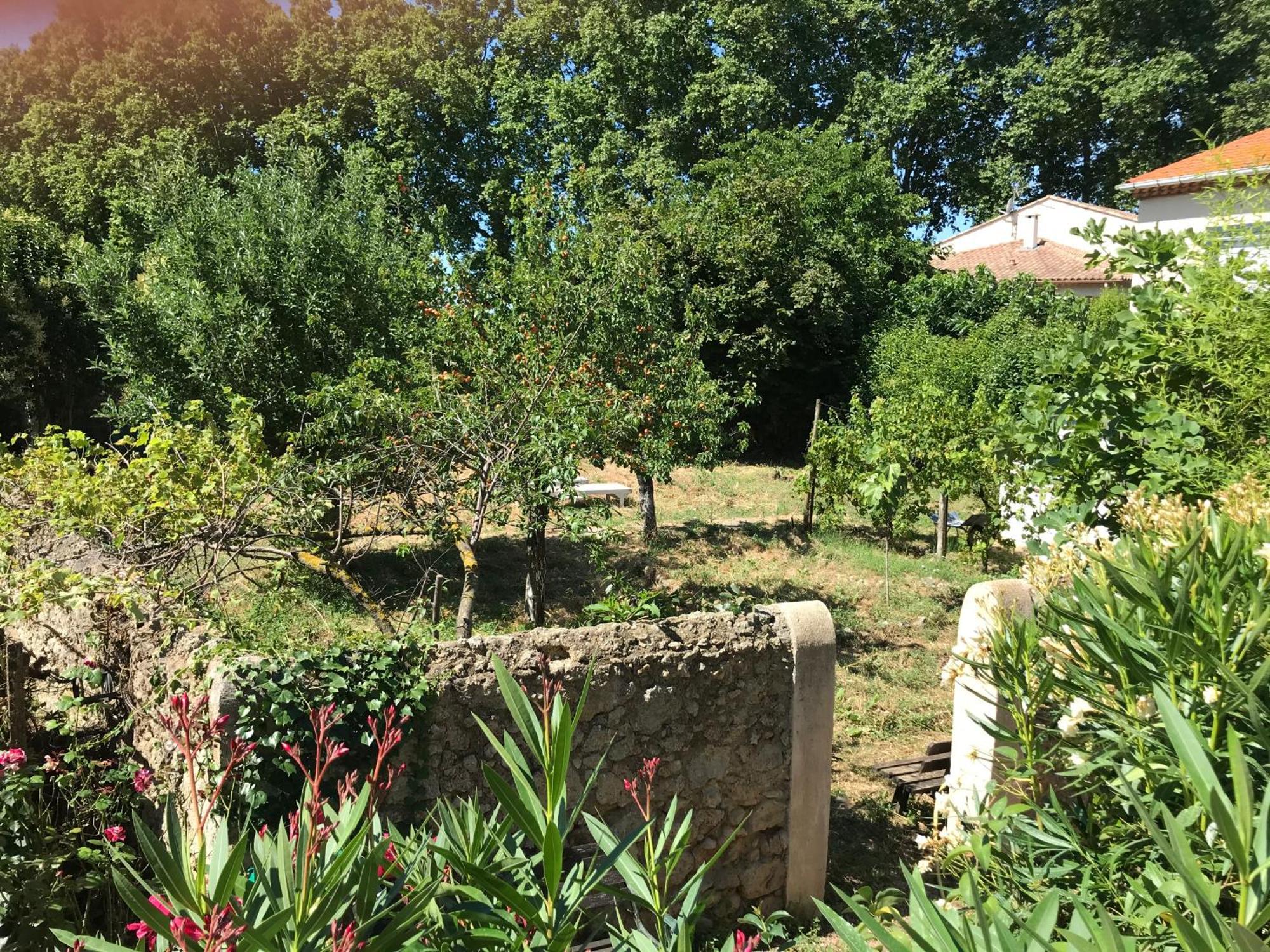 La Closerie Hotel Villeneuve-les-Beziers Bagian luar foto